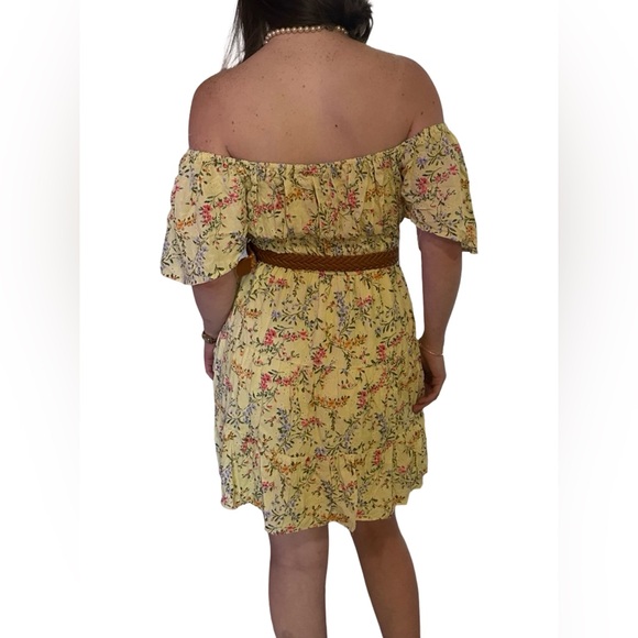 **🌼 NEW 5th & Love Yellow Floral Boho Baby Doll Mini Dress w/ Belt 🌼** - Picture 7 of 11